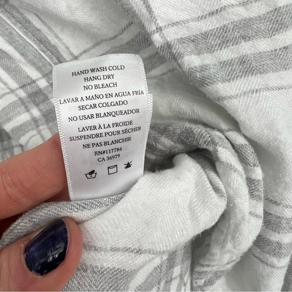 Rails Allison Silver Plaid Shirt‎ Size Large - Picture 7 of 16